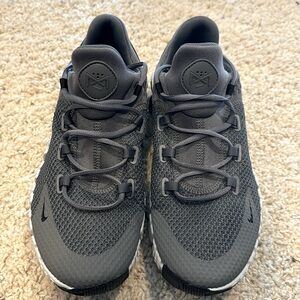 Nike Metcon 4 tennis shoes, Men’s size 11